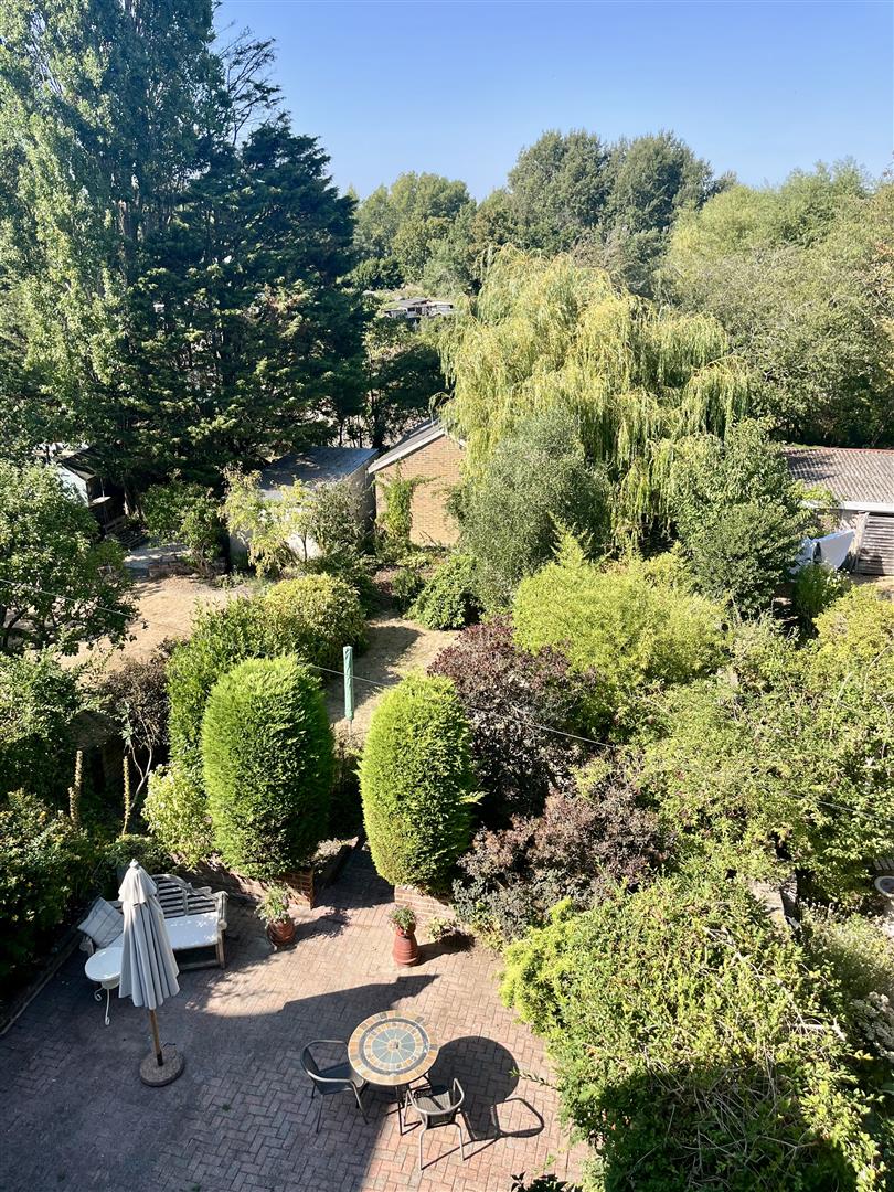Mayfield Place, Eastbourne